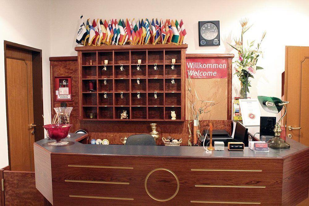 Pension Erlaa Vienna Luaran gambar